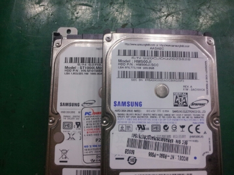 NT-R590 불량HDD 1TB로 교체.jpg